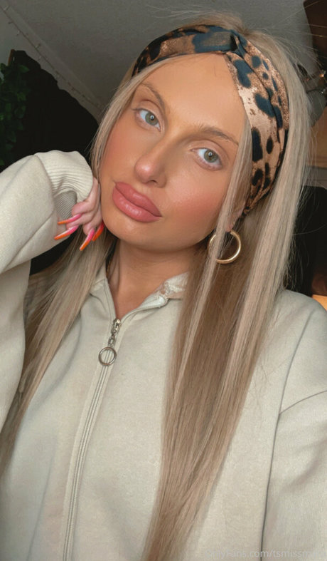 Tsmissmara actrice exclusive archive