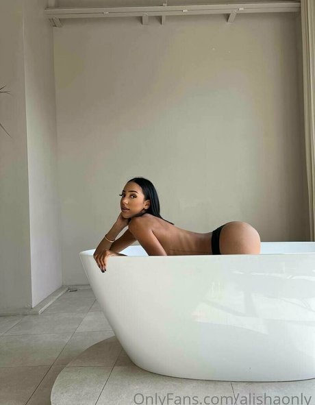 rousse au gros cul onlyfans nu photos