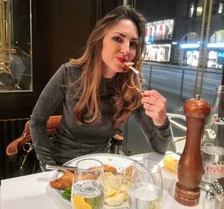 Tamara Wernli étoile xxx img