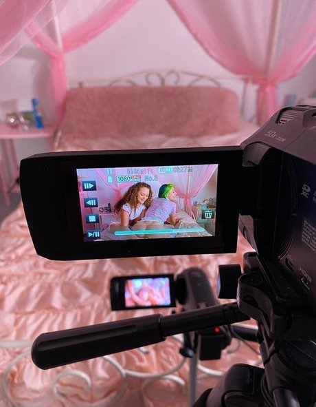 moonbabyfuxk haut étoile archive