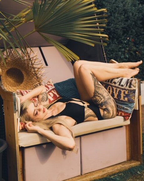 gangbang uniquement pour les fans belle gratuite galerie