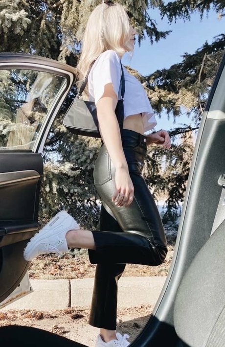 Tavia star du porno gratuite images