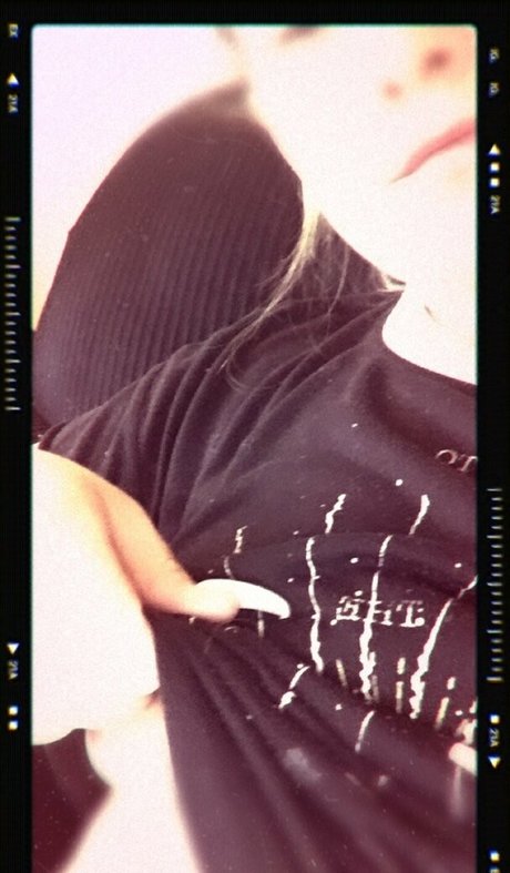 katiiemae modèle xxx images