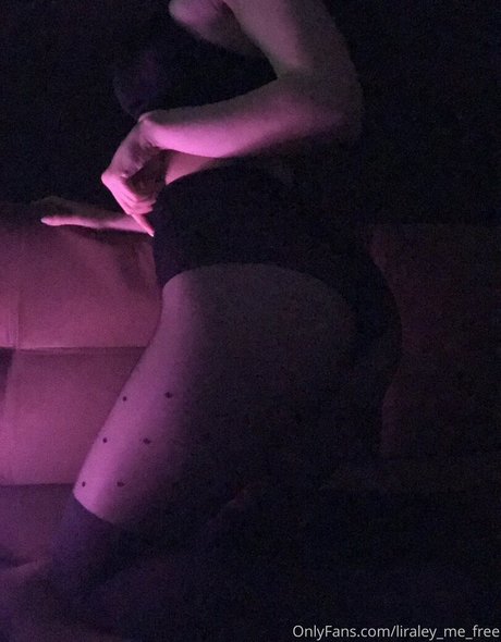 liraley me free actrice artistique galerie