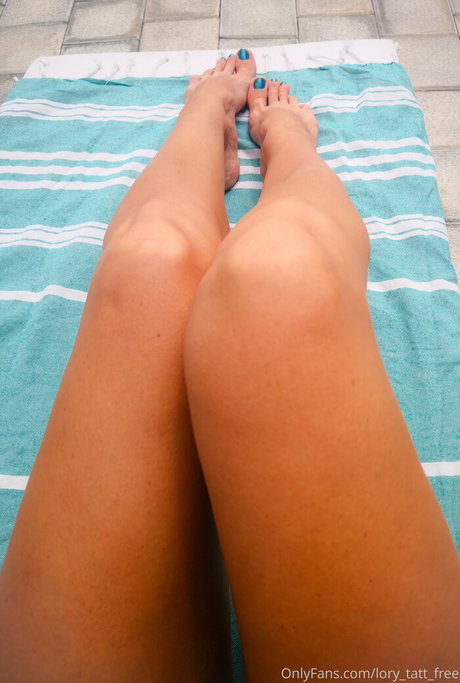 lory tatt free modèle xxx des photos