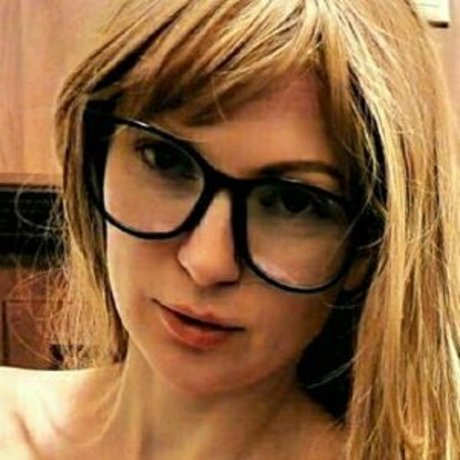 minifoxxx star du porno belle image