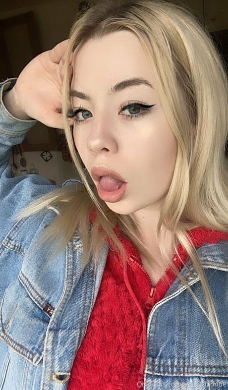 hot blonda modèle porno image