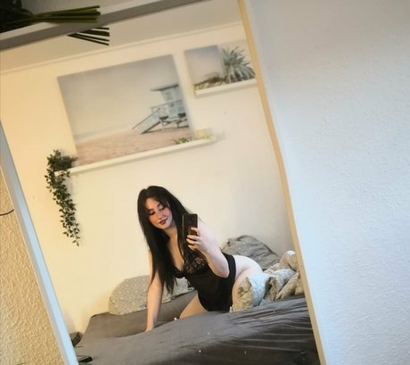 ninnabeast actrice adulte galerie