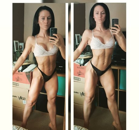 Suzy Hanah étoile nue collection