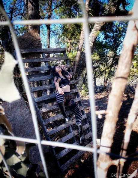 skullcandybri étoile nue photos