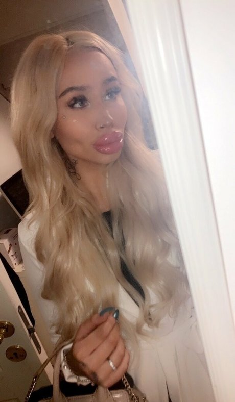 lingerie blanche onlyfans beau porno photos