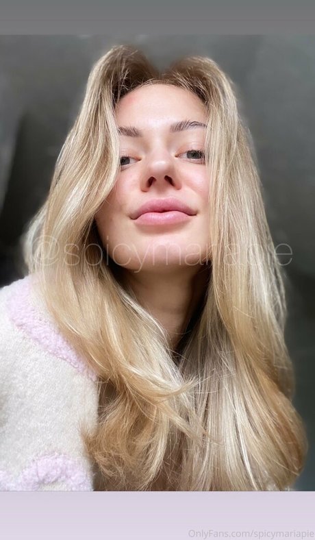 spicymariapie star du porno exclusive photos