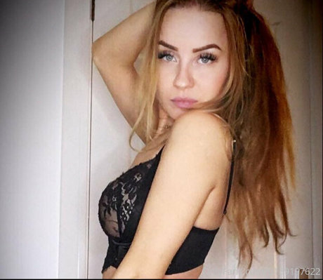 cul écarté onlyfans gratuit exclusif galerie