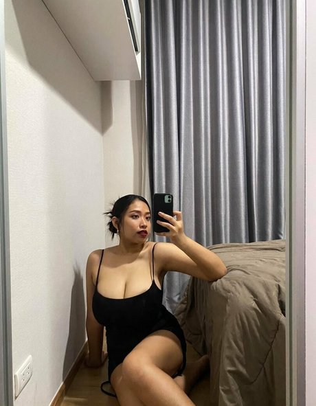 bébé mignon onlyfans chaud parfait image