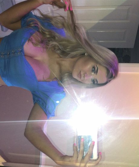 fans asiatiques maigres uniquement sexy de haute qualité galeries