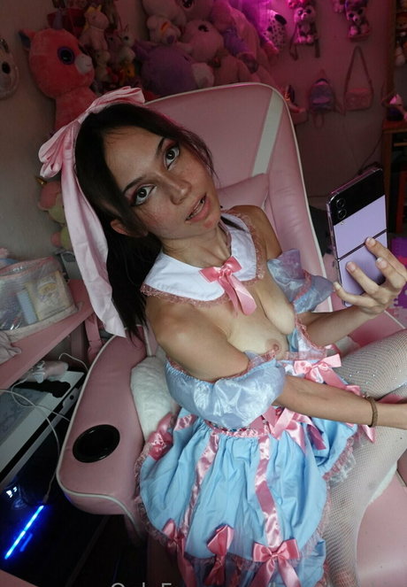 Krissi Pookie haut de star du porno collection