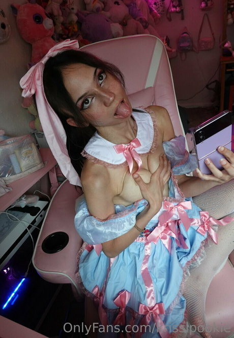 Krissi Pookie sexe star image