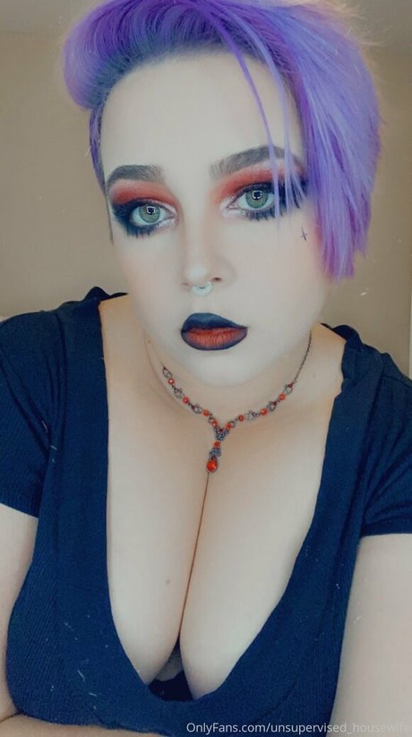 unsupervised housewife actrice parfaite photos