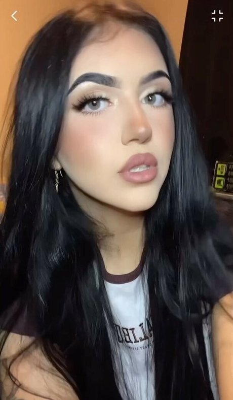 ASMR Cailin modèle xxx image