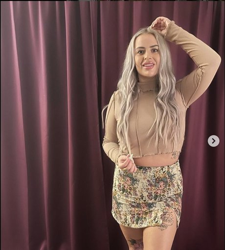 Dahliainwonderland actrice artistique img