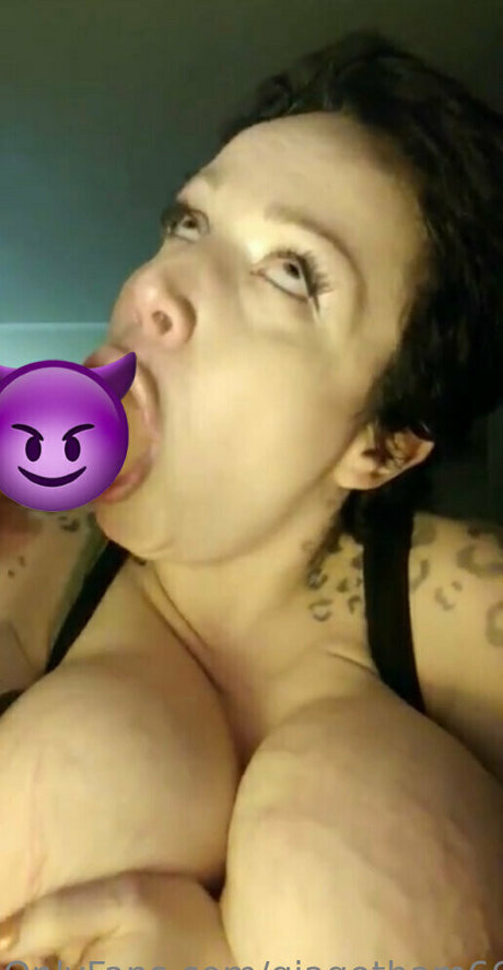 giagotham666 modèle magnifique image