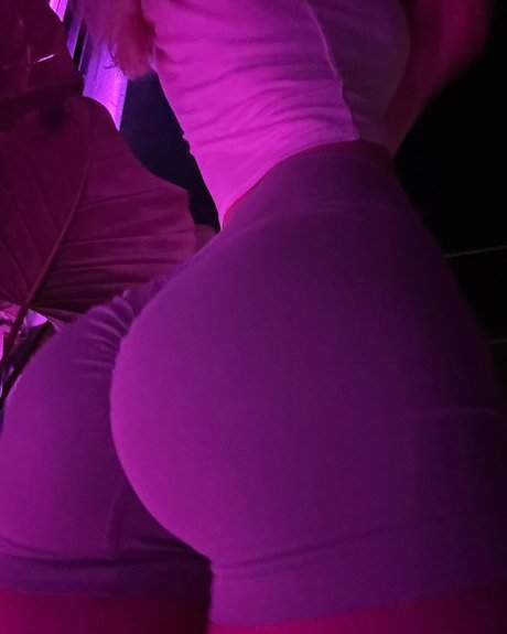 Maryanamoss actrice artistique images