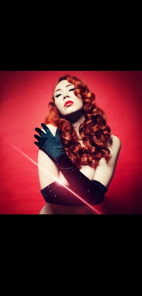 Juliette Electrique actrice pornographique photo