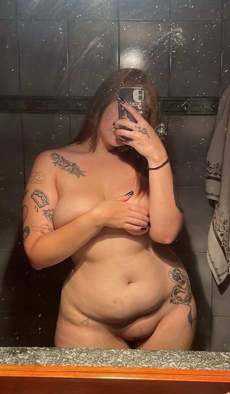 super maigre onlyfans assez hd des photos