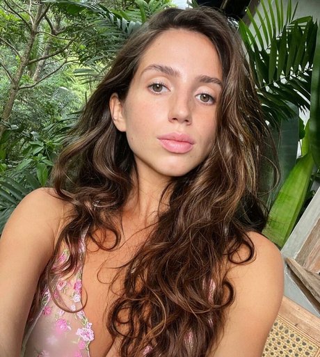 Iulia Girbu meilleur modèle galeries