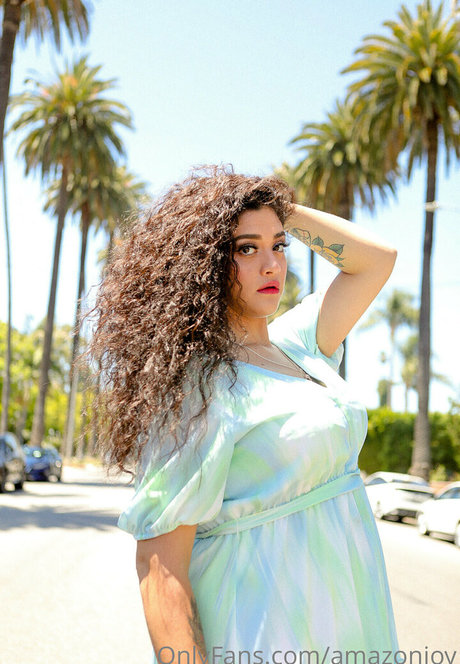 rousse sexy onlyfans hd jolie image