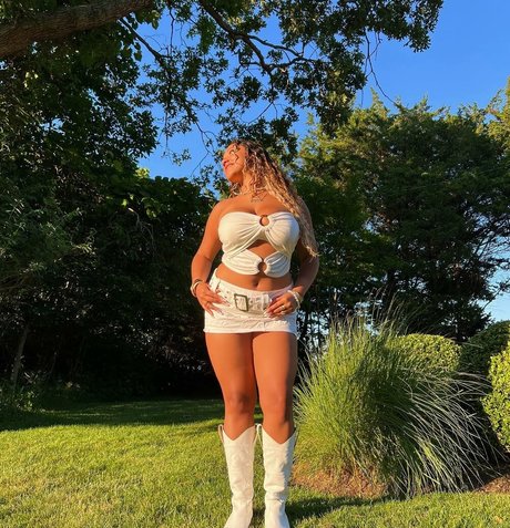 mamie milf onlyfans porno nus photo