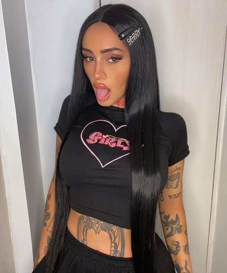 babylizz92 étoile sexy galerie