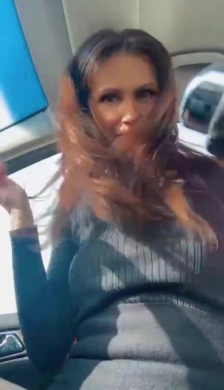 Sole Roxana modèle joli photo