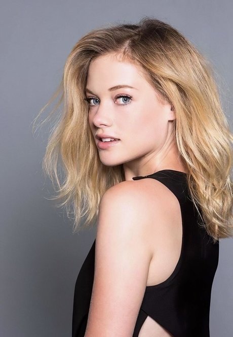 Jane Levy étoile sympa photo