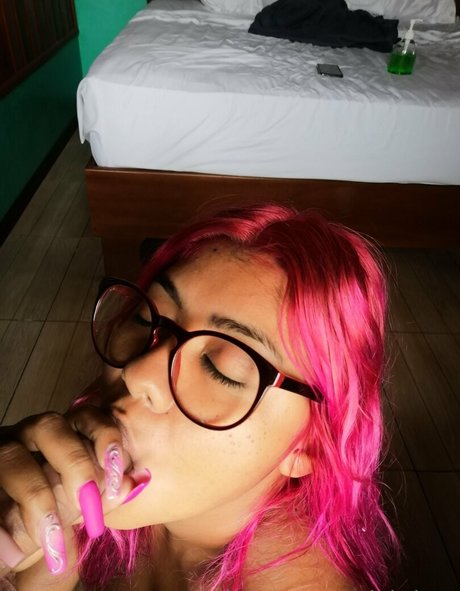 asiatique gratuit onlyfans assez chaud galerie