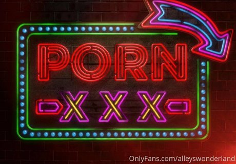 alleyswonderland actrice de nus image