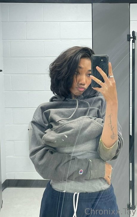 Chronixx tay sexe star du porno galeries