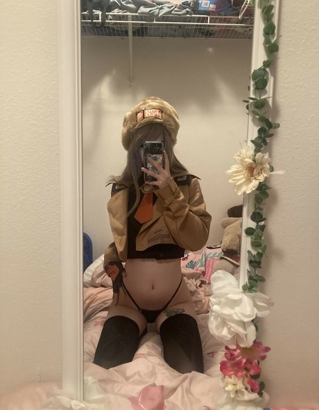 Rengekko Cosplay modèle nu img