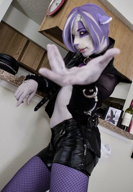 Jamie French modèle nu image