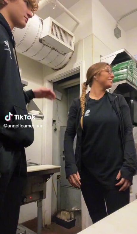 fans de grandes filles uniquement pornographique archive