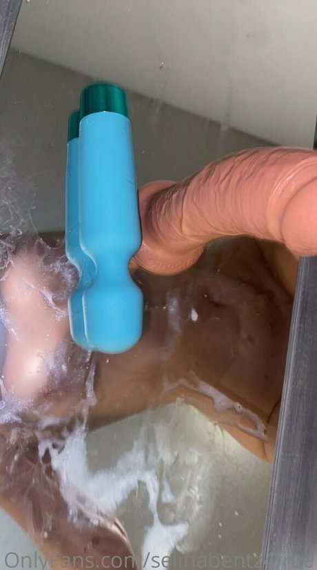 selinabentz4free jolie star du porno img