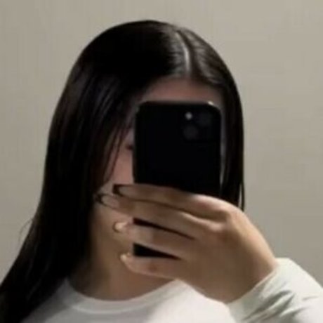 Ixmonica modèle adulte photos