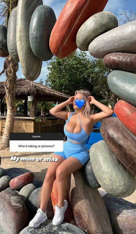 chatte mignonne onlyfans haute qualité gratuit photos