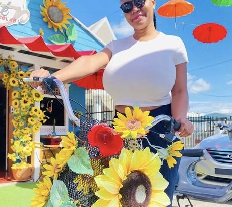 liste onlyfans gratuite jolie adulte photo