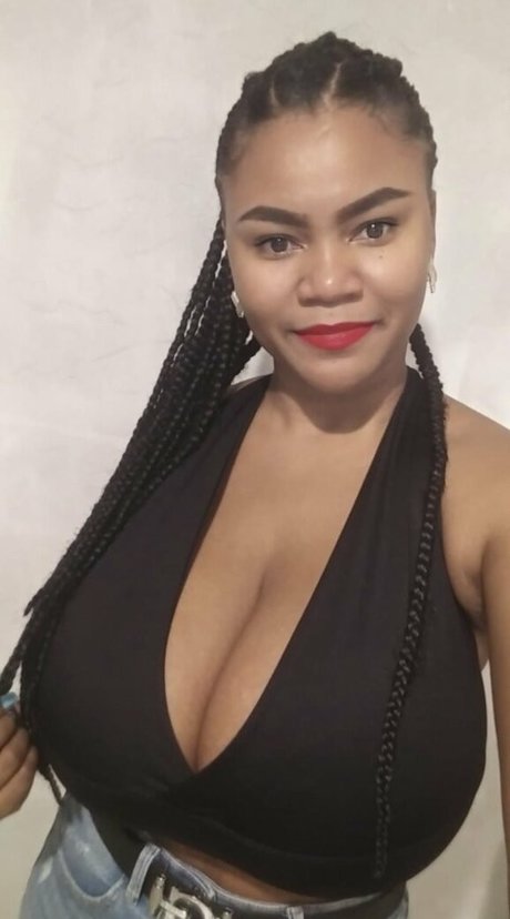 gros cul gros seins onlyfans sexy en haute qualité images