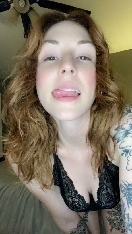 cosplay milf uniquementfans des nus parfaits img