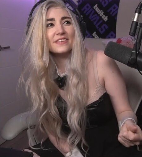 joi uniquementfans xxx magnifique collection