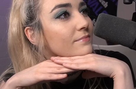 bikini ado onlyfans plutôt parfait photo