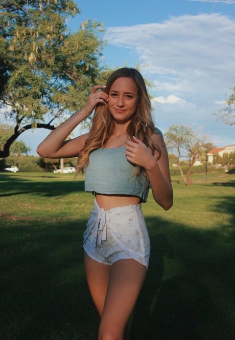 cosplay gros seins onlyfans nu libre collection