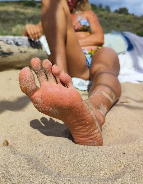 atomictoez jolie star du porno archive